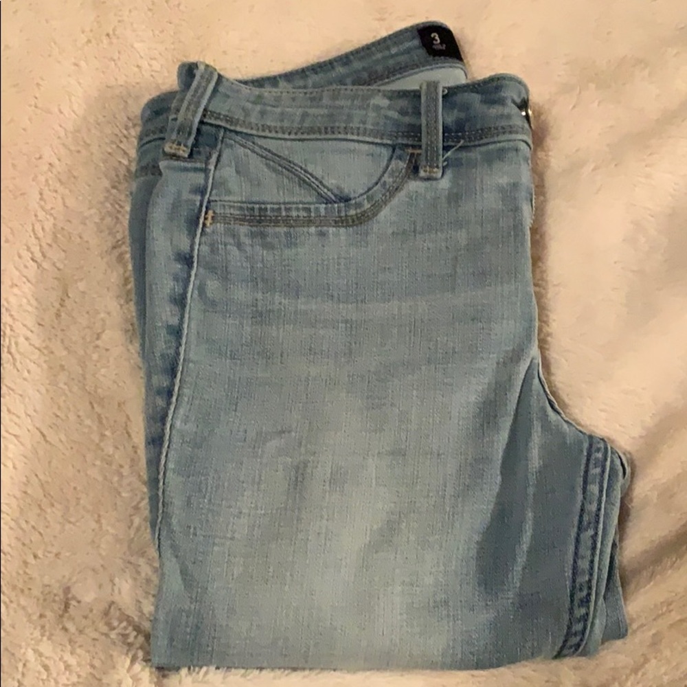 Distressed Hollister Jean legging